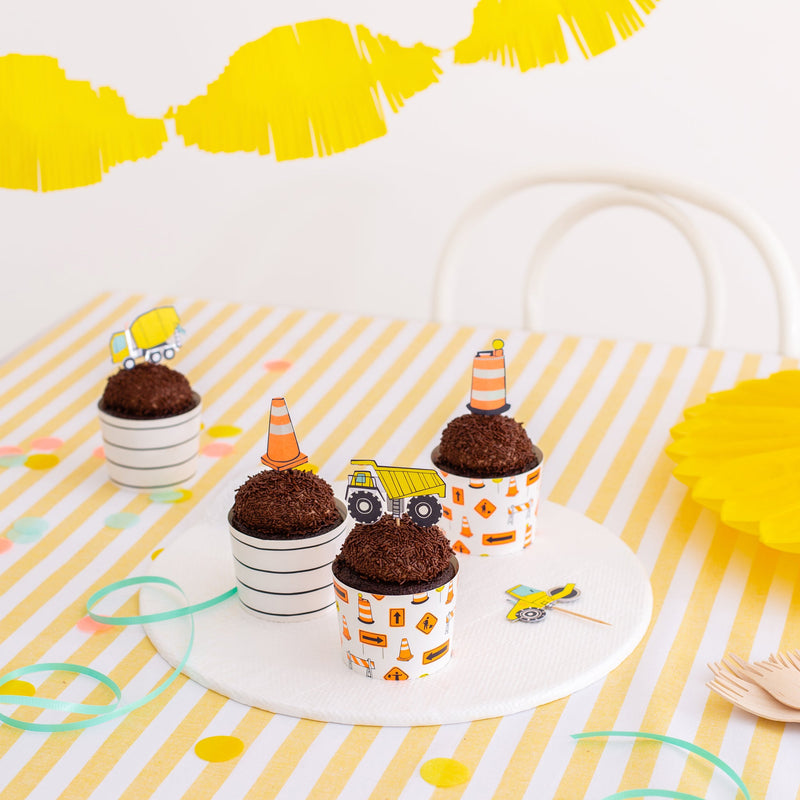 Under Construction Cupcake Decorating Set, Daydream Society